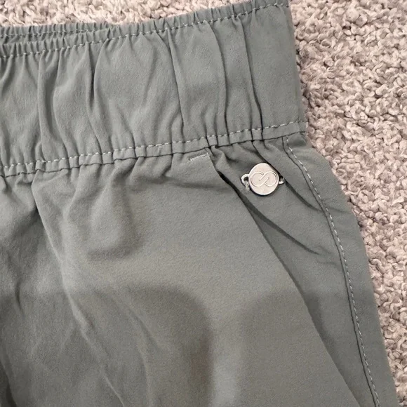 Calia Sage Green Cropped Jogger Pants Size Small Athleisure - Picture 3 of 5